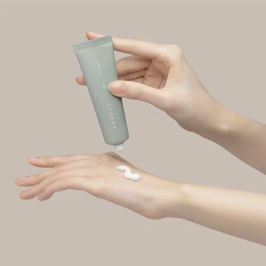 Крем для рук "Дощовий сад" Needly Sensory Hand Cream 424 Rainy garden, 30 мл - фото №2